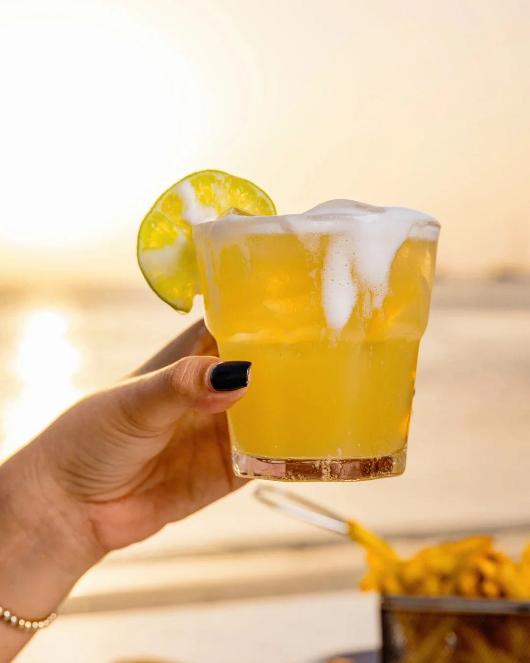 Surfside Beach Bar Happy Hour